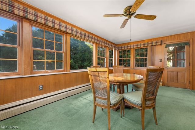 4820 W 211th Street, Fairview Park, OH 44126