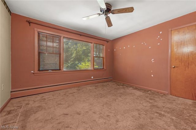 4820 W 211th Street, Fairview Park, OH 44126