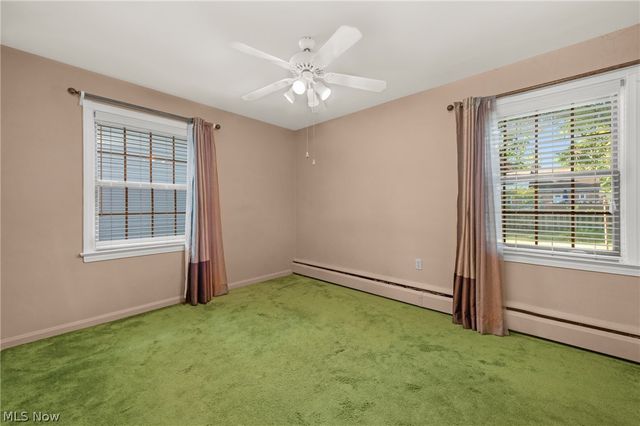 4820 W 211th Street, Fairview Park, OH 44126
