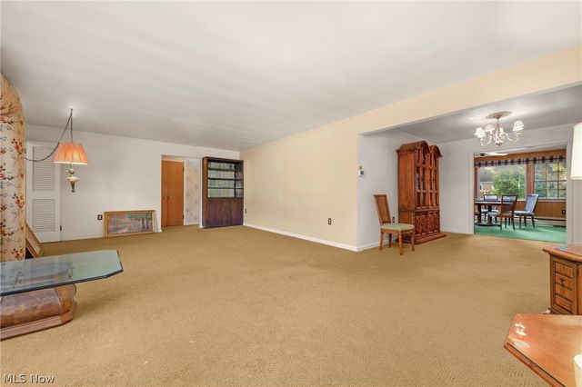 4820 W 211th Street, Fairview Park, OH 44126