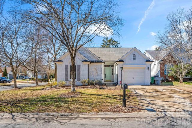 12112 Kempshott Court, Charlotte, NC 28273