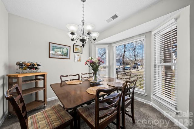 12112 Kempshott Court, Charlotte, NC 28273