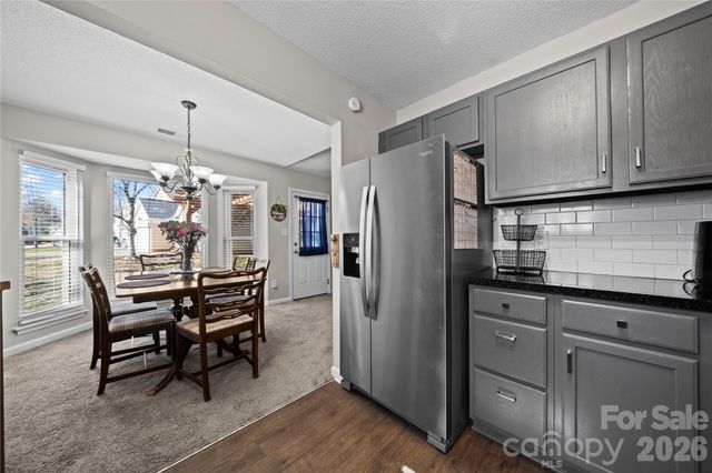 12112 Kempshott Court, Charlotte, NC 28273