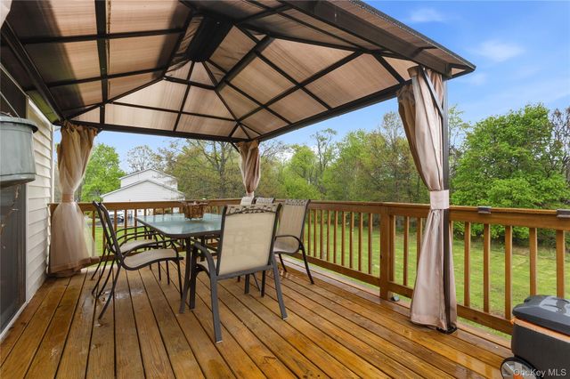 258 Scotchtown Collabar Road, Middletown, NY 10941