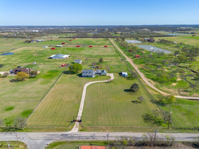 10638 CR 1016, Burleson, TX 76028