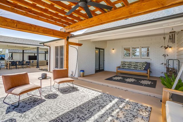 10638 CR 1016, Burleson, TX 76028