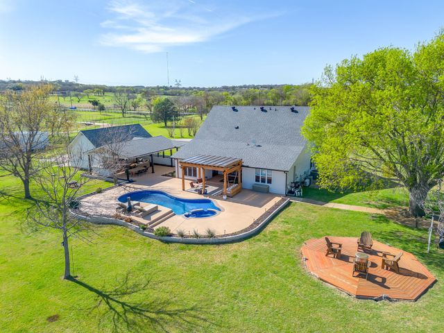 10638 CR 1016, Burleson, TX 76028