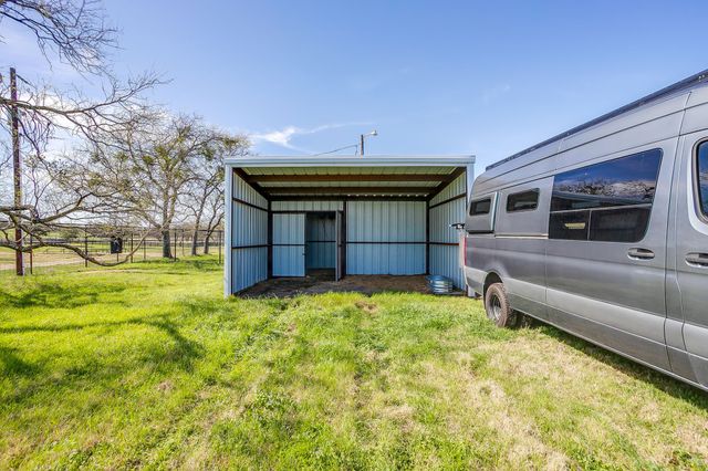 10638 CR 1016, Burleson, TX 76028