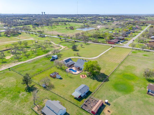 10638 CR 1016, Burleson, TX 76028