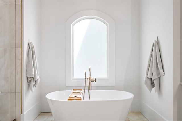 4970 Lake Forrest Drive, Atlanta, GA 30342