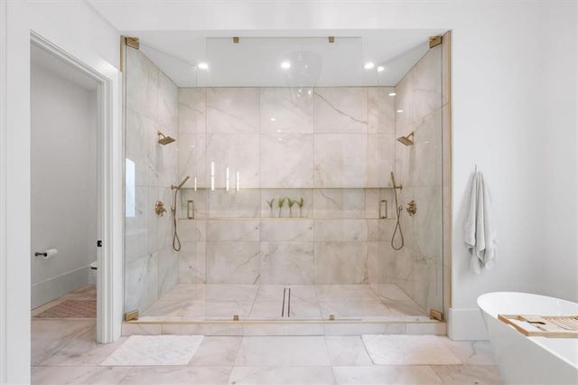 4970 Lake Forrest Drive, Atlanta, GA 30342