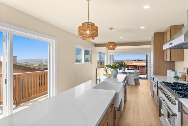4474 Cape May Avenue, San Diego, CA 92107