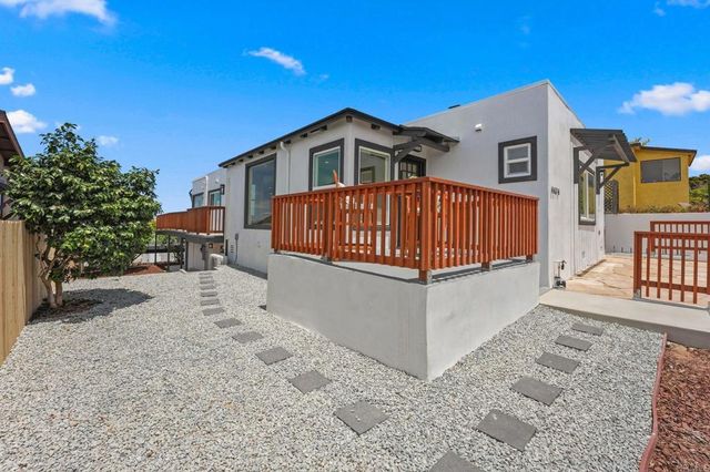 4474 Cape May Avenue, San Diego, CA 92107