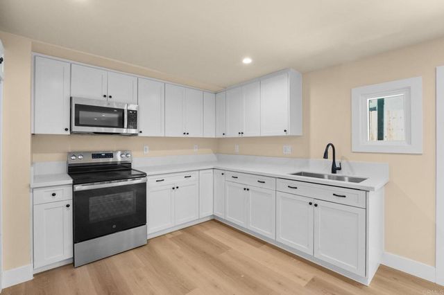 4474 Cape May Avenue, San Diego, CA 92107