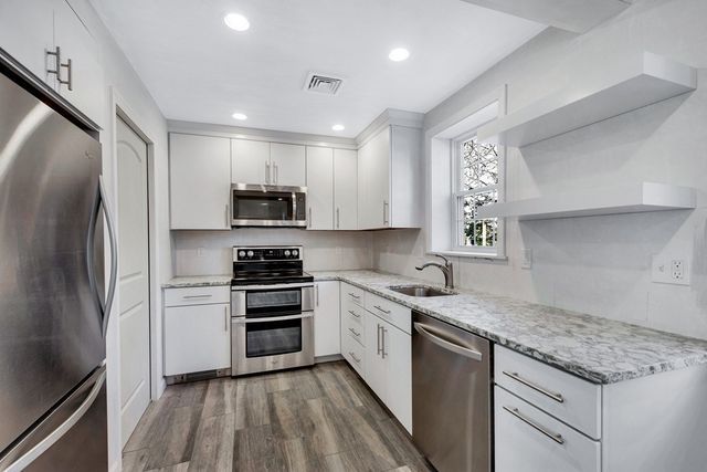 969 Chestnut Street B, Newton, MA 02464