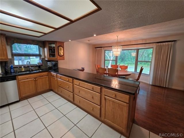 4 Laurelcherry Court, Homosassa, FL 34446