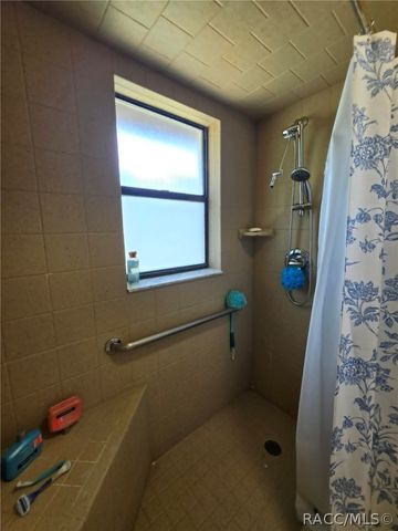 4 Laurelcherry Court, Homosassa, FL 34446