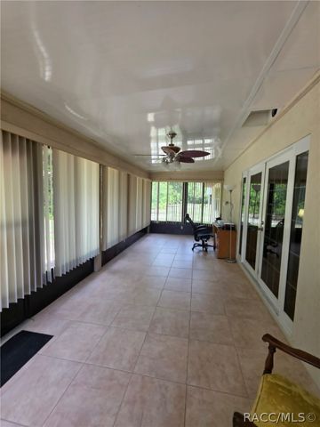 4 Laurelcherry Court, Homosassa, FL 34446