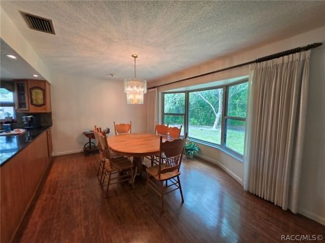 4 Laurelcherry Court, Homosassa, FL 34446