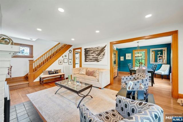 152 Hill Street, Midland Park, NJ 07432