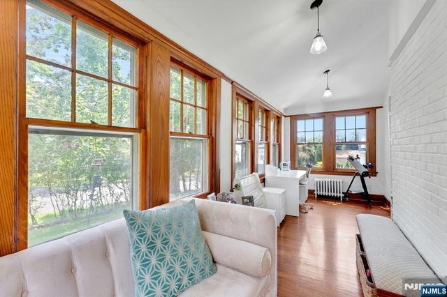 152 Hill Street, Midland Park, NJ 07432