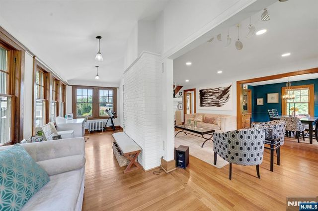 152 Hill Street, Midland Park, NJ 07432