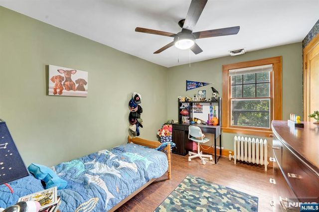 152 Hill Street, Midland Park, NJ 07432