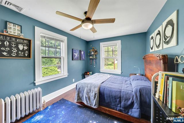 152 Hill Street, Midland Park, NJ 07432