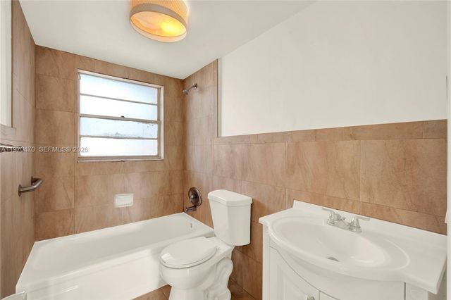 7747 SW 86th St D-403, Miami, FL 33143