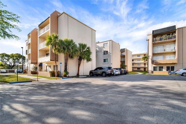 7747 SW 86th St D-403, Miami, FL 33143