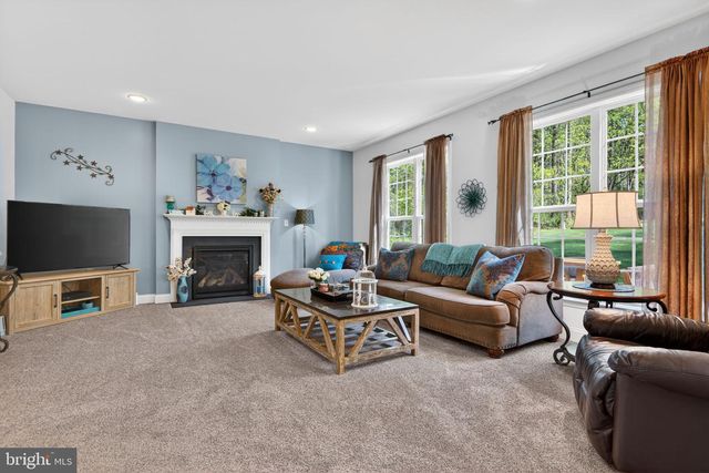 131 FREYS RD, Elizabethtown, PA 17022