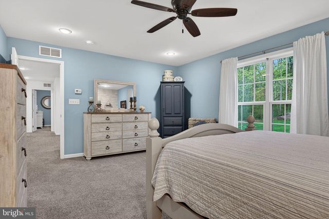 131 FREYS RD, Elizabethtown, PA 17022