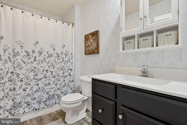 131 FREYS RD, Elizabethtown, PA 17022