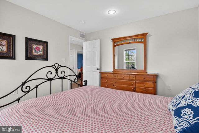 131 FREYS RD, Elizabethtown, PA 17022
