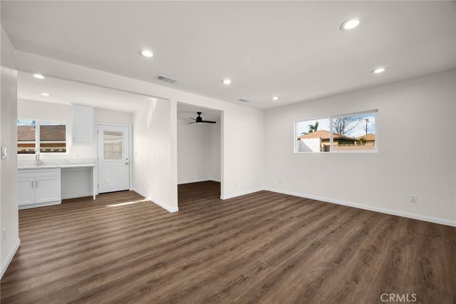 17748 Owen Street, Fontana, CA 92335