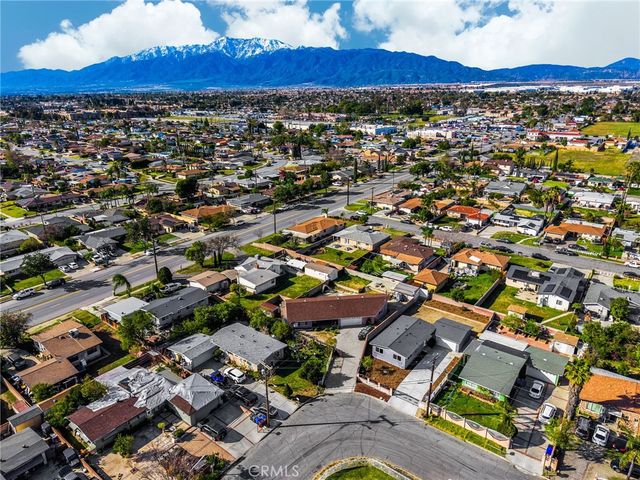17748 Owen Street, Fontana, CA 92335