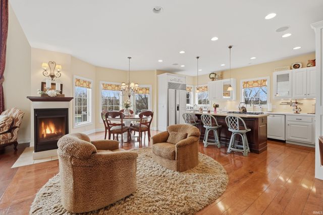 4625 Shelter Cove, Fort Wayne, IN 46845