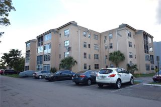 2850 Somerset Drive 414L, Lauderdale Lakes, FL 33311