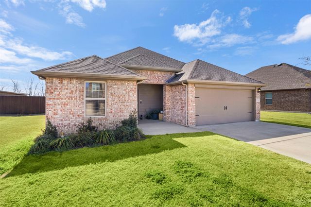 1516 Running Brook Court, Kaufman, TX 75142