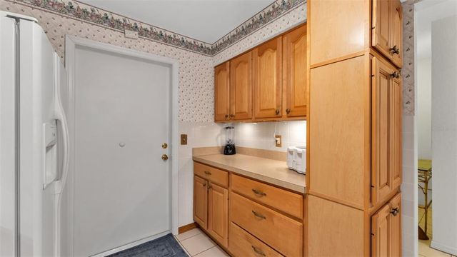 1504 OAKVIEW CIRCLE SE, Winter Haven, FL 33880