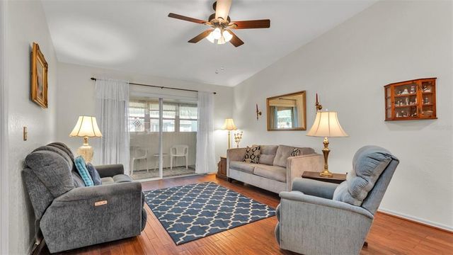 1504 OAKVIEW CIRCLE SE, Winter Haven, FL 33880