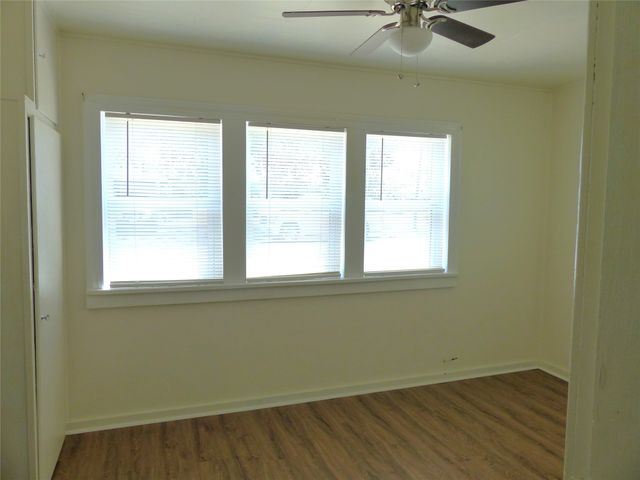 407 China, Brady, TX 76825