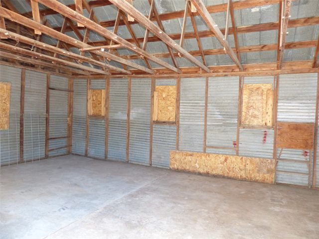 407 China, Brady, TX 76825