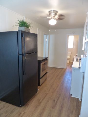 407 China, Brady, TX 76825