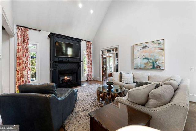 113 Vogel Street NE, Calhoun, GA 30701