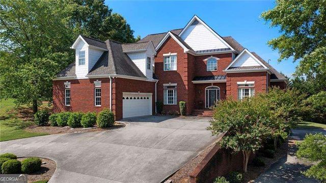 113 Vogel Street NE, Calhoun, GA 30701