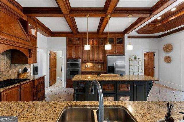 113 Vogel Street NE, Calhoun, GA 30701