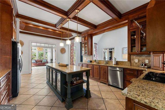113 Vogel Street NE, Calhoun, GA 30701