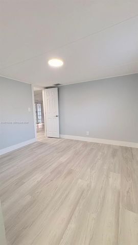 21610 NW 7th Ct, Pembroke Pines, FL 33029