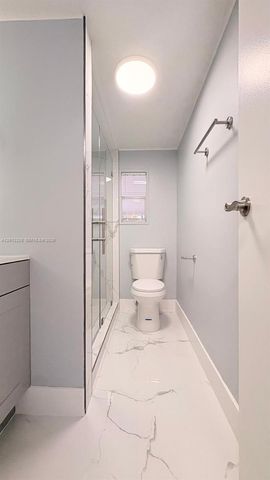 21610 NW 7th Ct, Pembroke Pines, FL 33029